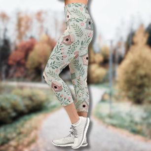 Vintage Pastel Birdhouses with Floral Blooms Capri Leggings