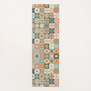 Vintage, patchwork quilted look yoga mat