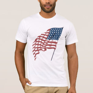 Vintage Patriotic American Flag Waving in the Wind T-Shirt