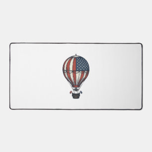 Vintage Patriotic Hot Air Balloon Shirt Design_1 Desk Mat