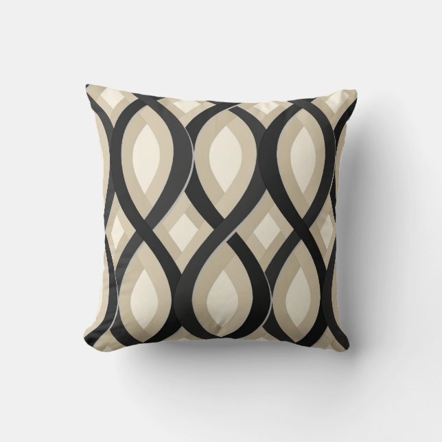 Vintage pattern throw pillow (Front)