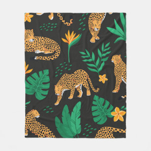 Vintage pattern with leopards and tropical leaves fleece blanket