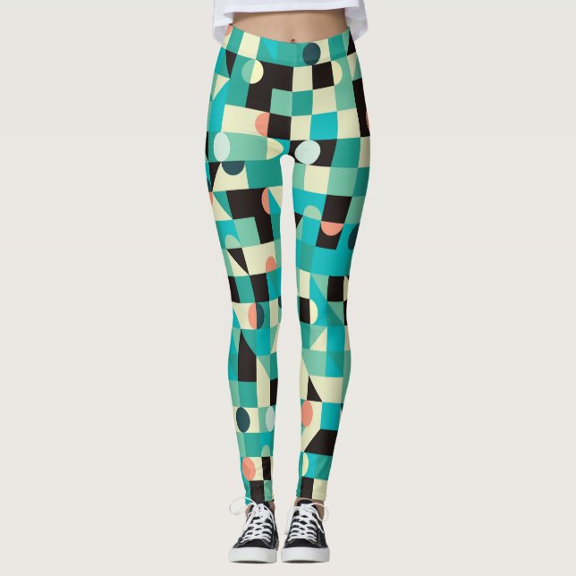 Vintage pattern with triangles and circles. leggings (Front)