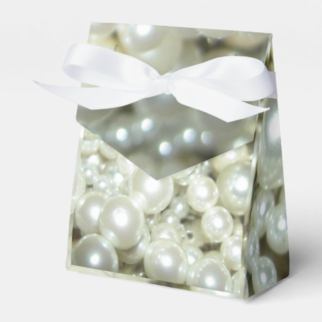 Vintage Pearls Favor Box (Front Side)