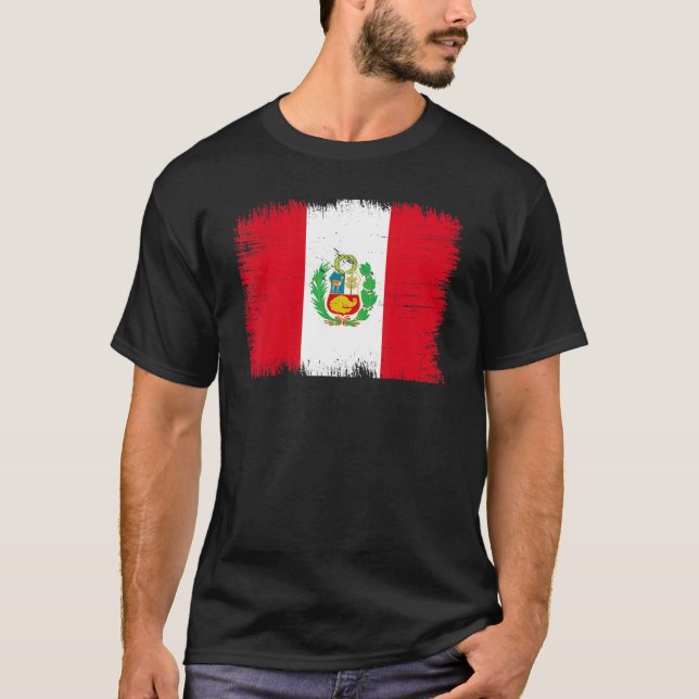 Vintage Peru Flag Peruvian Independence Day T-Shirt (Front)