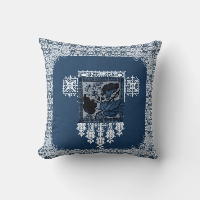 Vintage pillow in romantic look (Front)