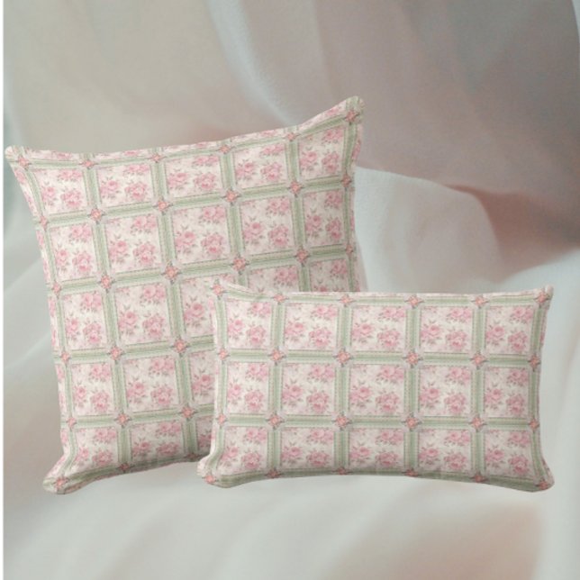 Vintage Pink Roses Patchwork Throw Pillow (Pretty pink patchwork!)