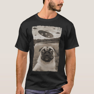 Vintage Pug Ufo Encounters - Funny Ufo And Pug Sel T-Shirt
