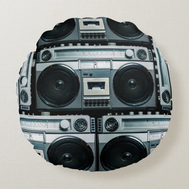 Vintage radio boombox round pillow (Front)