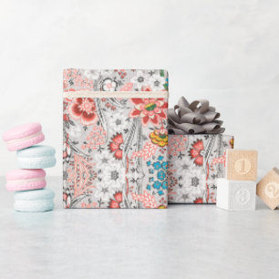 Vintage Red Floral Pattern. Wrapping Paper