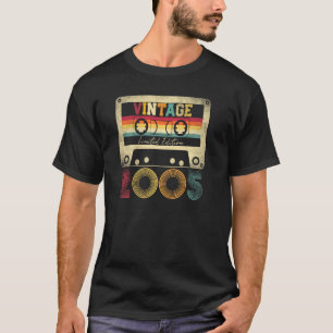 Vintage Retro 2005 17th Birthday Happy Best Of Ta T-Shirt