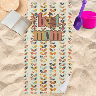 Vintage Retro Best Mom Beach Towel