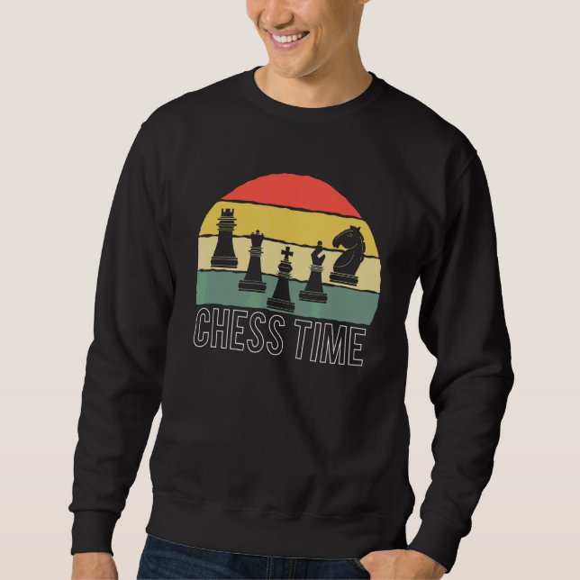 Vintage Retro Chess Time Chess Player Sweatshirt (Front)