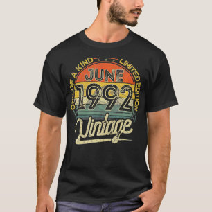Vintage Retro June 1992 29th Birthday Gift 29 Year T-Shirt