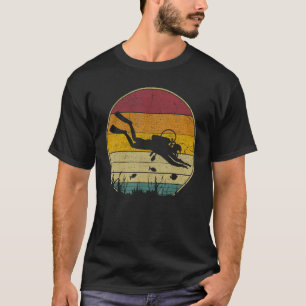 Vintage Retro Ocean Scuba Diver   Scuba Diving T-Shirt