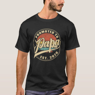 Vintage Retro Promoted To Papa Est 2020 Papa Gifts T-Shirt