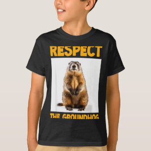 Vintage Retro Respect The Groundhog Holiday _ Mens T-Shirt