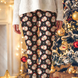 Vintage Retro Santa Claus Black Christmas Pattern Leggings<br><div class="desc">Add a festive touch to your wardrobe with these vintage retro Santa Claus Christmas leggings. Featuring a charming Santa pattern on a black background, these leggings are perfect for the holiday season. Comfortable and stylish, they are ideal for wearing to holiday parties, lounging at home, or adding some nostalgic Christmas...</div>
