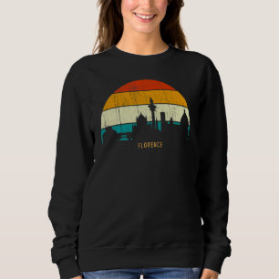 Vintage Retro Style City in Italy skyline cityscap Sweatshirt