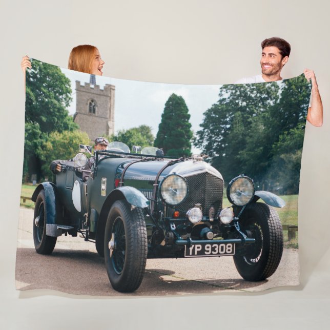 VINTAGE ROADSTER FLEECE BLANKET (In Situ)