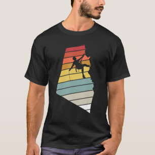Vintage Rock Climbing Climb Mountain Mountaineer C T-Shirt
