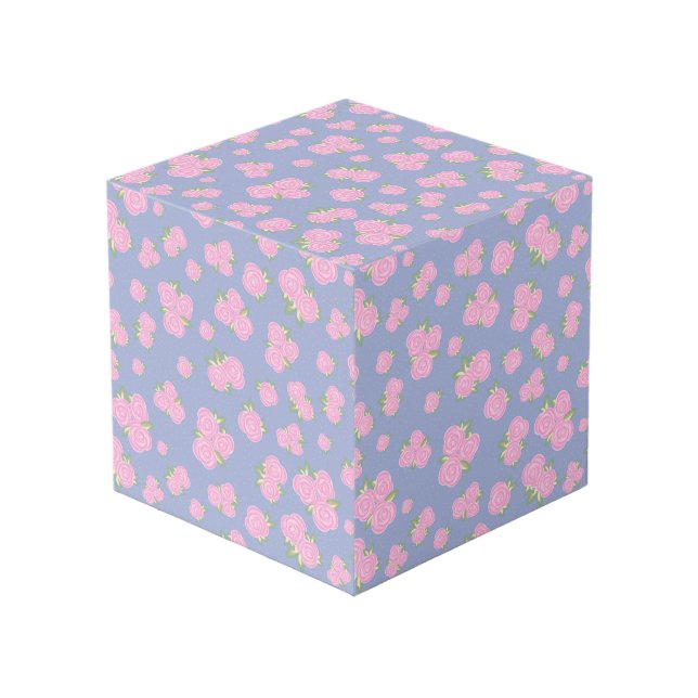 Vintage roses floral pattern cube (Front Angled)