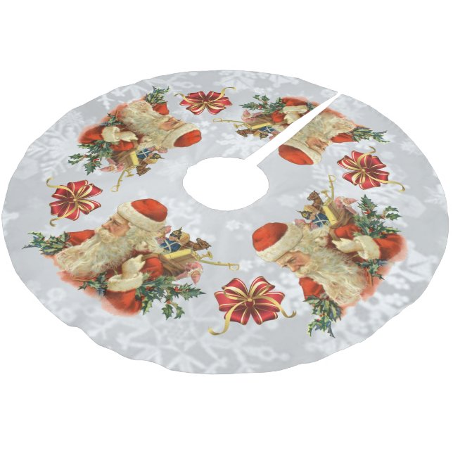 vintage santa or st nick tree skirt (Angled)