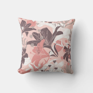 vintage seamless floral pattern. Curtain design. M Throw Pillow