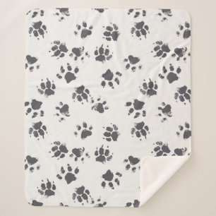 vintage seamless pattern with paw footprints of a  sherpa blanket
