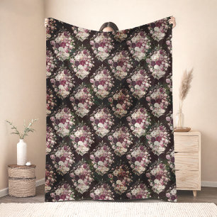 Vintage shabby chic roses black diamond pattern fleece blanket