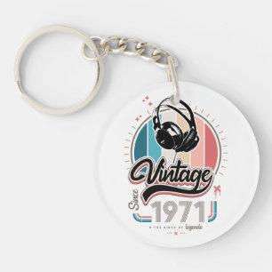 Vintage since 1971 headphones keychain