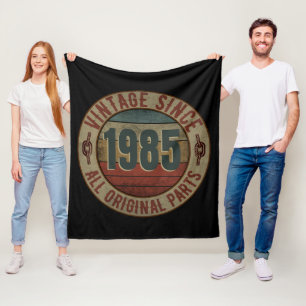 VINTAGE SINCE 1985 ALL ORIGINAL PARTS. FLEECE BLANKET