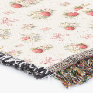 Vintage Strawberry Floral Seamless cottagecore Throw Blanket