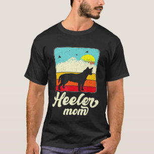 Vintage Style Red Blue Heeler Mom Australian Cattl T-Shirt