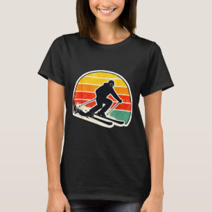 Vintage sunset skier silhouette retro skiing ski T-Shirt