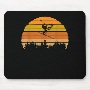 Vintage Sunset Skiing Design For Skiers  Mouse Pad