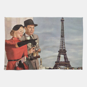 Vintage Tourists at Eiffel Tower, Paris Vacation Kitchen Towel