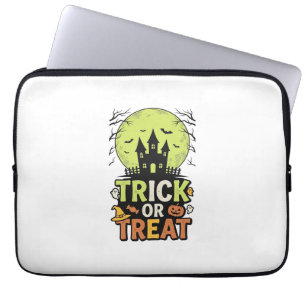 Vintage Trick or Treat Haunted House Halloween Des Laptop Sleeve