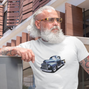Vintage Truck Lover – Customizable t Shirt