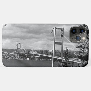 Vintage Turkey Istanbul Bosphorus bridge iPhone 11 Pro Max Case