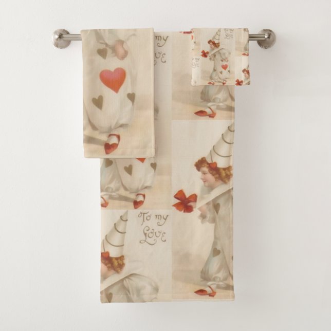 Vintage Valentine Clown Bath Towel Set (Insitu)