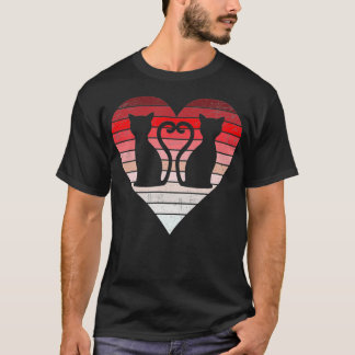 Vintage Valentines Day Cat Retro Heart Love T-Shirt