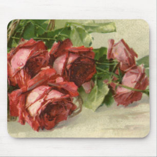 Vintage Valentine's Day Love, Crimson Red Roses Mouse Pad