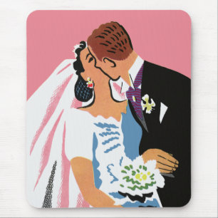 Vintage Wedding, Retro Bride and Groom Kissing Mouse Pad