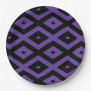 Violet and black diamond pattern paper plate