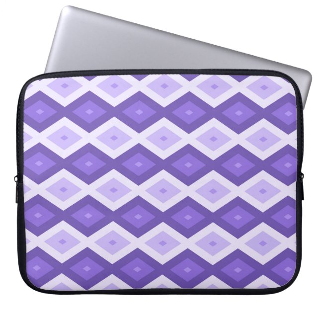 Violet diamond pattern laptop sleeve (Front)