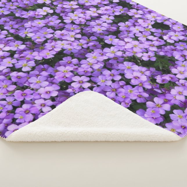 Violet Flowers Sherpa Blanket (3/4)