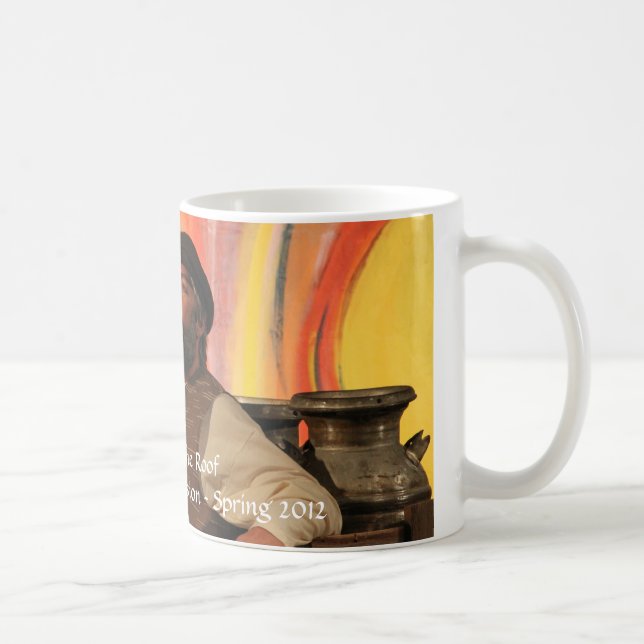 Violoneur fait sur commande sur la tasse de toit (Droite)