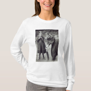 Virginia and Vanessa Stephen, in St. Ives, 1894 T-Shirt