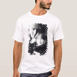 Virginia Woolf, with her mother Julia, 1884 T-Shirt
